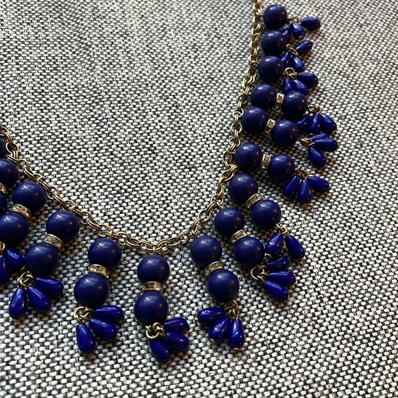 🔹 Vintage J. Crew Royal Blue, Gold and Rhinestone Statement Necklace 🔹 - Picture 4 of 17